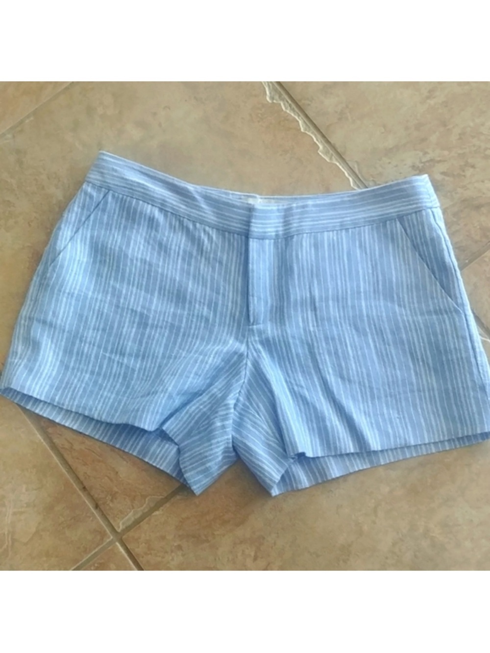 Joie Blue Stripped 100% Linen
Shorts SZ 2